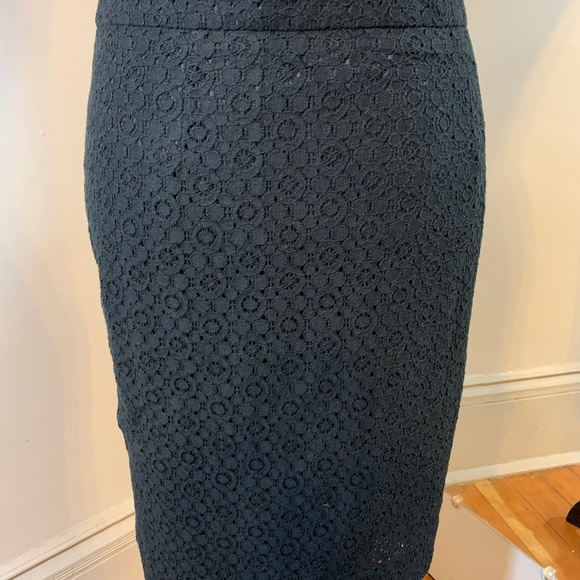 Banana Republic Black Eyelet Skirt - Picture 2 of 8